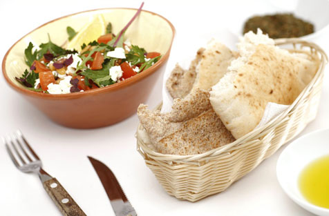 pita with salad & dips